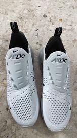 Nike Air Max 270 bianca n. 43