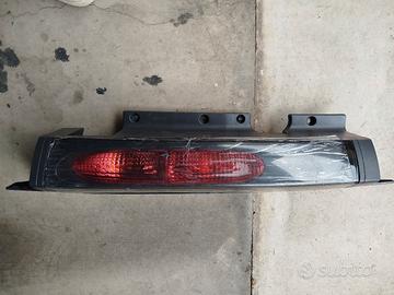 fanale posteriore dx trafic 2serie 2001/2006