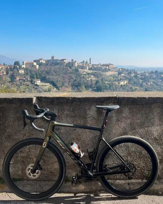 Bici da corsa SCOTT ADDICT 30