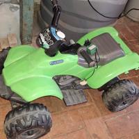 Quad giocattolo per bambini di 3 anni circa