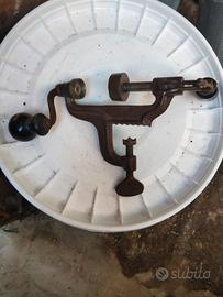 utensili antichi da caccia 