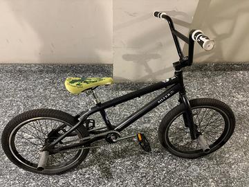 BMX FREESTYLE 20”