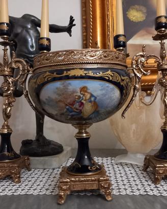 Trittico porcellana cachepot sèvres e candelabri 