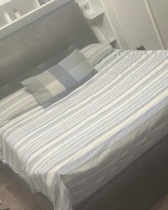 Letto matrimoniale