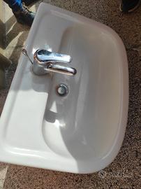 Lavandino bagno