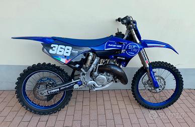 Yamaha YZ 125