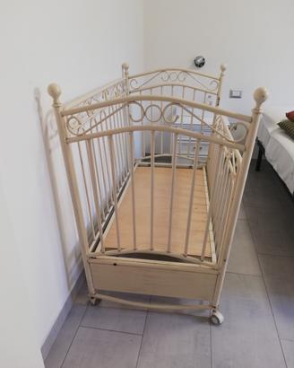 lettino x bimbi usato
