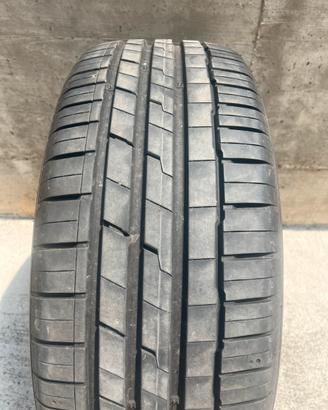 Pneumatici Hankook Ventus S1 215/50Z R18