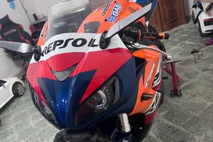 Honda cbr 1000rr