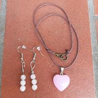 ciondolo e orecchini 