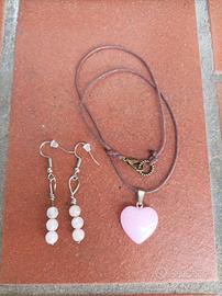 ciondolo e orecchini 