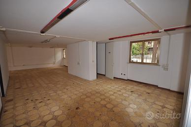 Negozio quartiere la tina