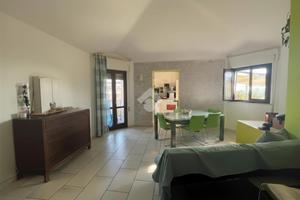 3 LOCALI A AMELIA