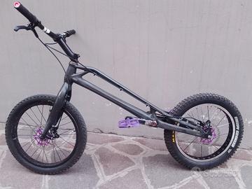 bici da trial carbonio 20"