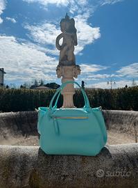 Borsa in esclusiva pelle celeste tifany 🩵