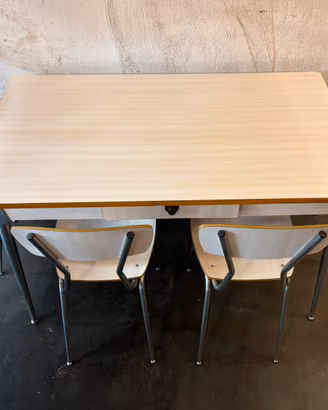 Tavolo + 4 sedie formica vintage anni ‘70