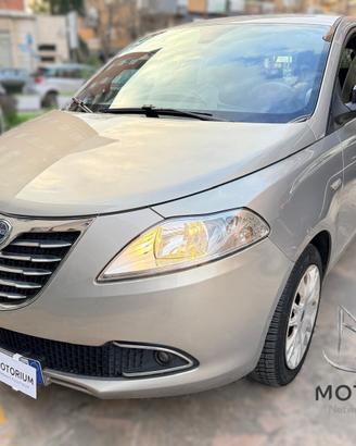 Lancia Ypsilon 5 Porte Ypsilon 1.3 mjt Silver s&s