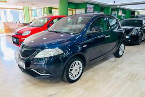 Lancia Ypsilon 1.2 69 cv 5p. GPL Ecochic