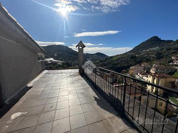 5 LOCALI A SAN BIAGIO DELLA CIMA