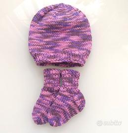 Cappellino e calzini per prematuro in lana merino
