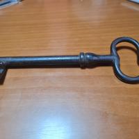 ANTICA CHIAVE IN  FERRO  16 CM 