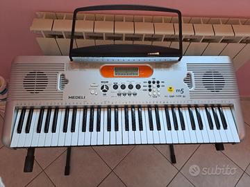 Pianola Medeli M5