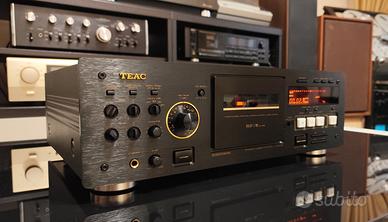 Piastra a cassette Teac