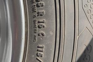 Gomme 235 65 16C braum 2022