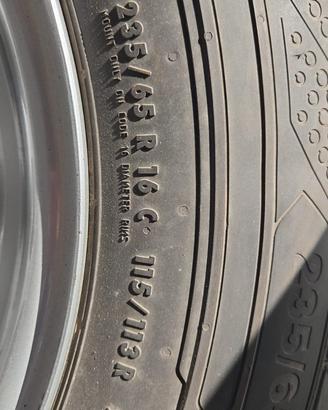 Gomme 235 65 16C braum 2022