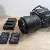 Nikon D5100 con obiettivo 18-105mm stabilizzato