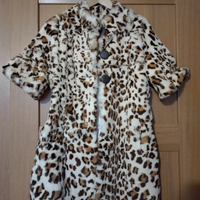 Pelliccia sintetica leopardata