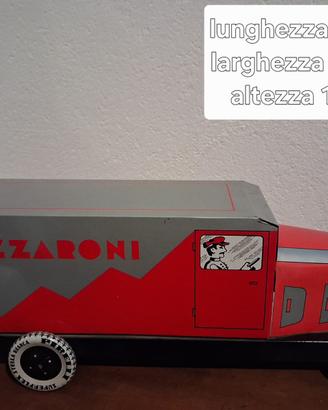 camioncino di latta lazzaroni
