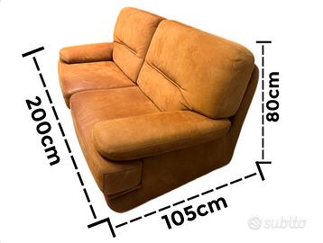 Tavolo+4 sedie e Divano