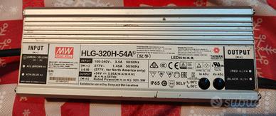 Caricabatterie per fotovoltaico ripristino protezi