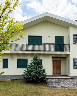 Villa o villino - Torricella Peligna