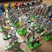 Britains soldatini medievali cavalli, 2 euro L'UNO