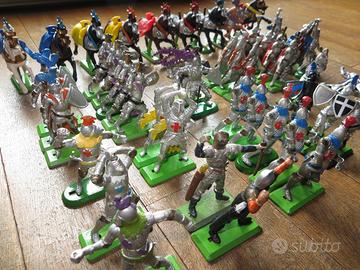 Britains soldatini medievali cavalli, 2 euro L'UNO