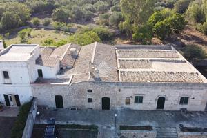 CASA DI CORTE A GIOIA DEL COLLE