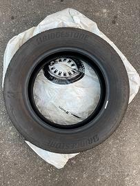 2 gomme estive Bridgestone 215/60 R17