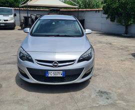 Opel Astra 1.4 Turbo 140CV Sports Tourer GPL Tech 