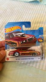 Hot Wheels 86 Ford Thunderbird