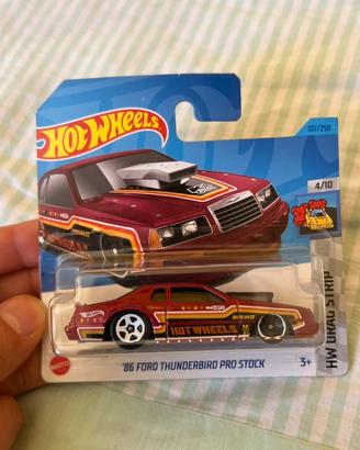 Hot Wheels 86 Ford Thunderbird
