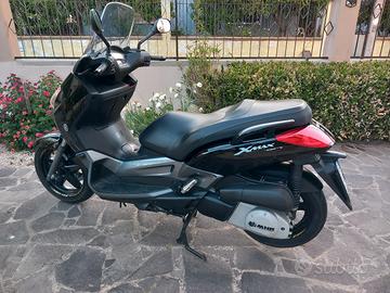 yamaha xmax 250