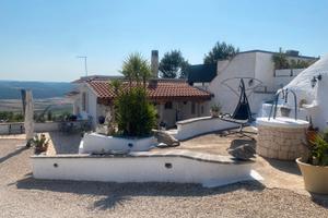 Trulli e villetta panoramica