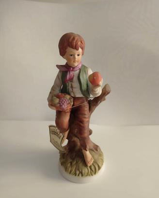 RAGAZZO CON FRUTTA-CAPODIMONTE-PORCELLANA-ANNI'70