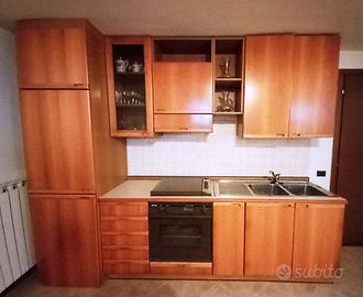 Cucina componibile (smontaggio e ritiro sul posto)