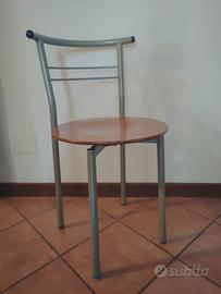 Sedia da scrivania con sedile rotondo