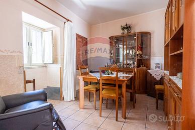 Casa Indipendente - Francavilla di Sicilia