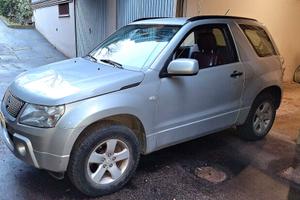 Auto Suzuki Grand Vitara 3p 1600 benzina 2008