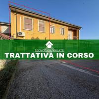 CASA SEMINDIPENDENTE A CAPRALBA